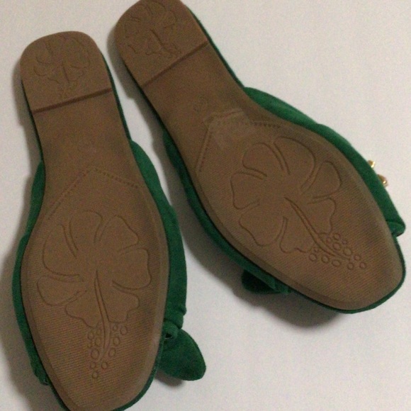 Green Embellished Sandals - Picture 3 of 8